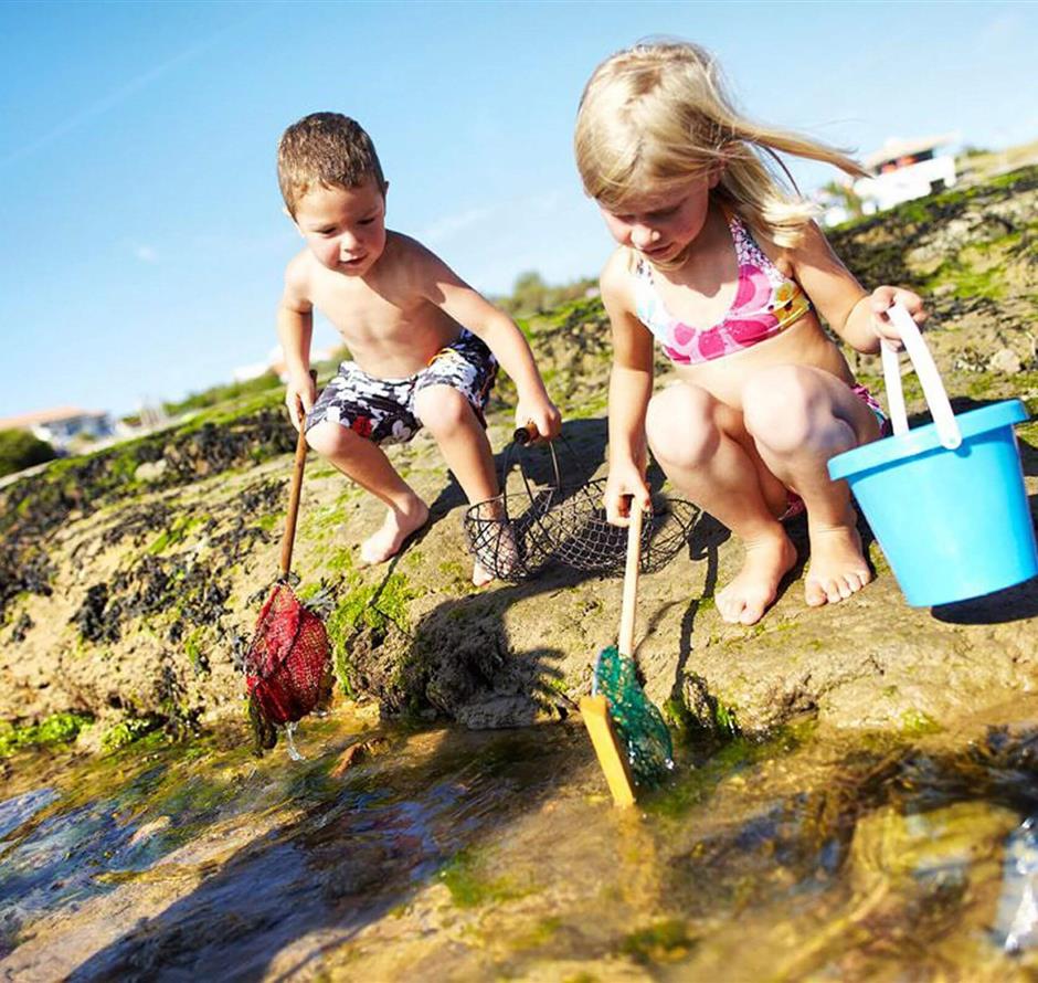 Grandes marées sur la côte vendéenne à St Jean de monts près du Camping Les Sirènes 3 étoiles 