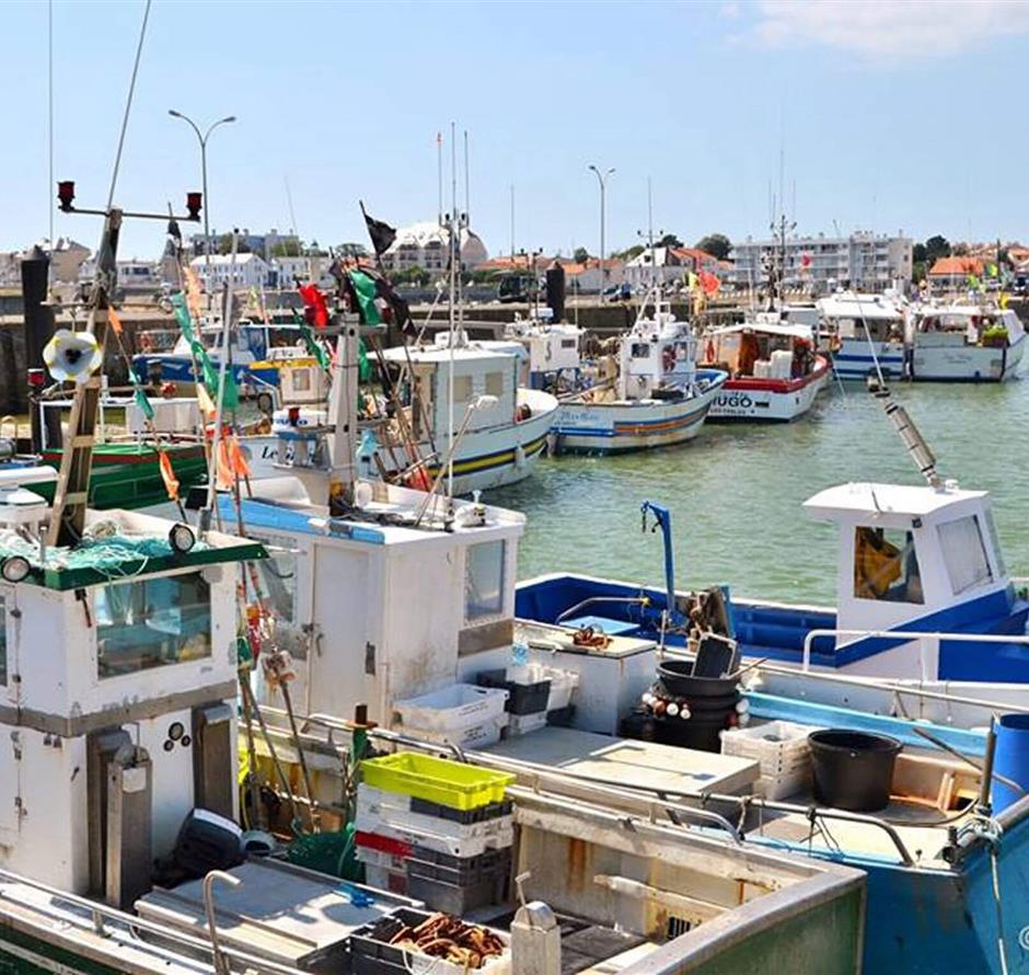 Grandes marées sur la côte vendéenne à St Jean de monts près du Camping Les Sirènes 3 étoiles 