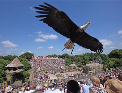Le Puy du fou  près du Camping Les Sirènes 3 étoiles