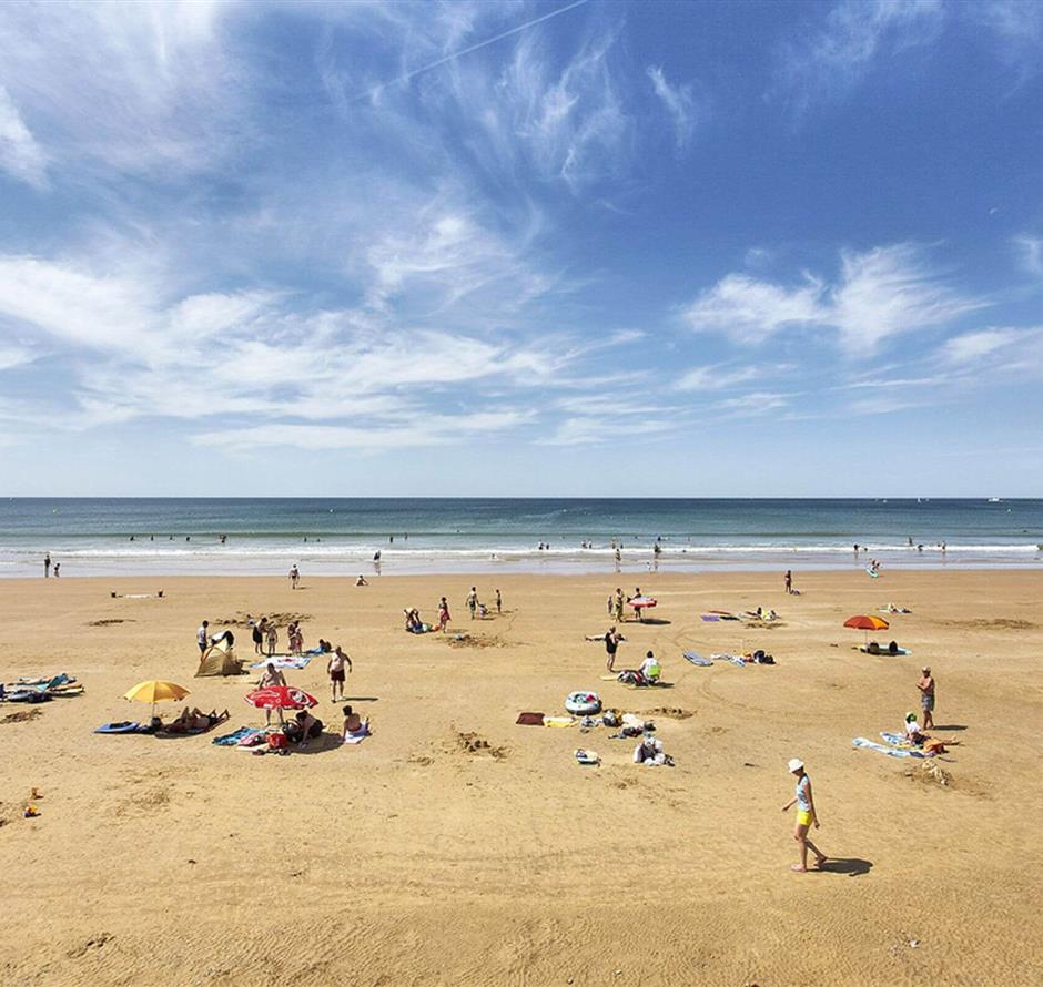 St gilles croix à quelques kilomètres du Camping Les Sirènes 3 étoiles  à Saint Jean de Monts en Vendée 