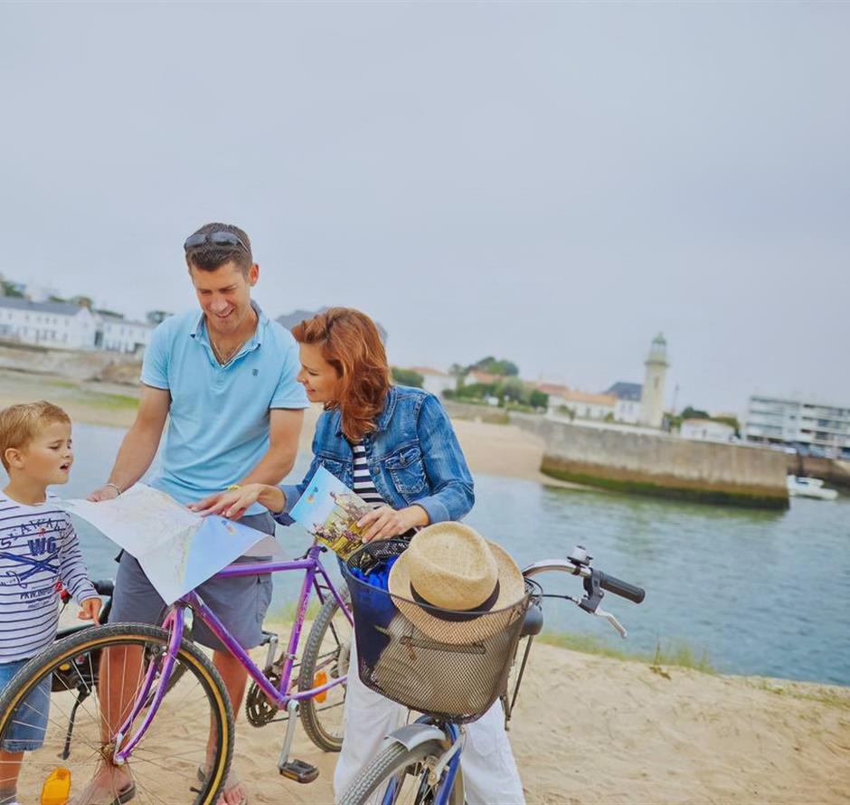 Balade à vélo en famille en Vendée 