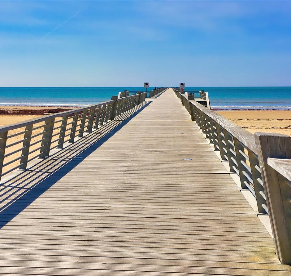 Plage de Saint-Jean-de-Monts en Vendée près du Camping Les Sirènes 3 étoiles 