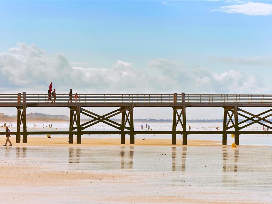Plage de Saint-Jean-de-Monts en Vendée incontournable autour du Camping Les Sirènes 3 étoiles - CAMPING**** Les Sirènes