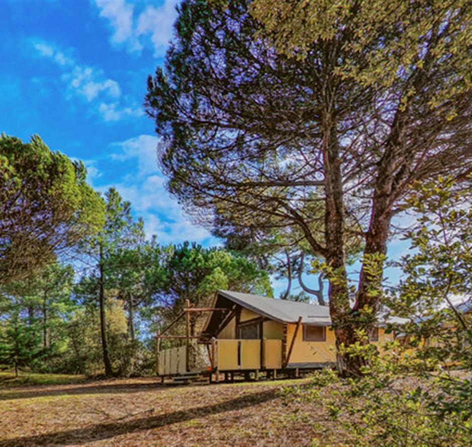 Vue extérieure du Tente lodge 4 personnes 2 chambres 