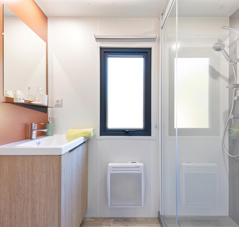 salle de bain du Cottage 2 pers 4 fleurs 