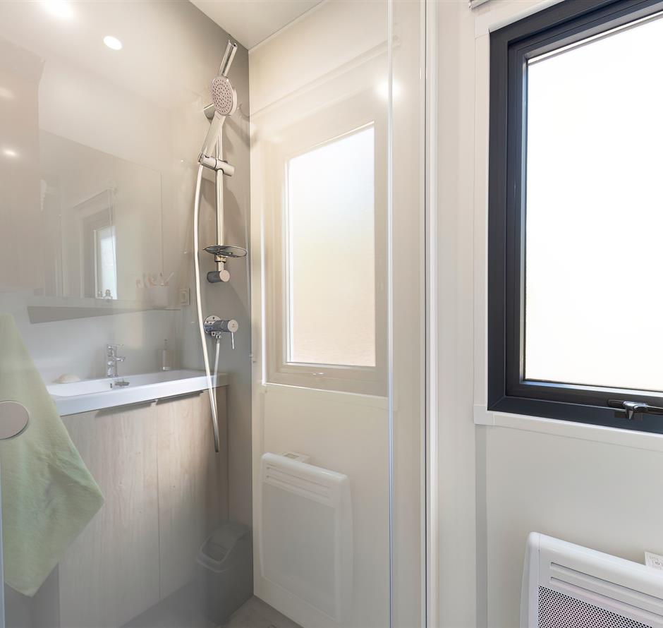 Salle de bains du Cottage 6 personnes 3 fleurs 