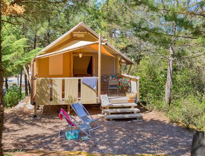 Vue extérieure du Tente lodge 4 personnes 2 chambres