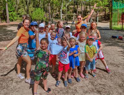 Jeux en extérieur au Camping Les Sirènes