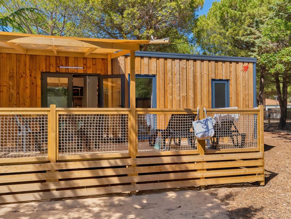 Vue extérieure du Cottage 5 pers 3 fleurs - CAMPING**** Les Sirènes