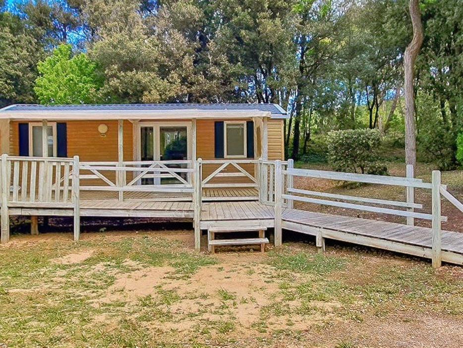 Vue extérieure du Cottage 4 personnes 2 chambres PMR - CAMPING**** Les Sirènes