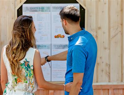 Service Snack Bar et épicerie au Camping Les Sirènes 3 étoiles à Saint-Jean-de-Monts