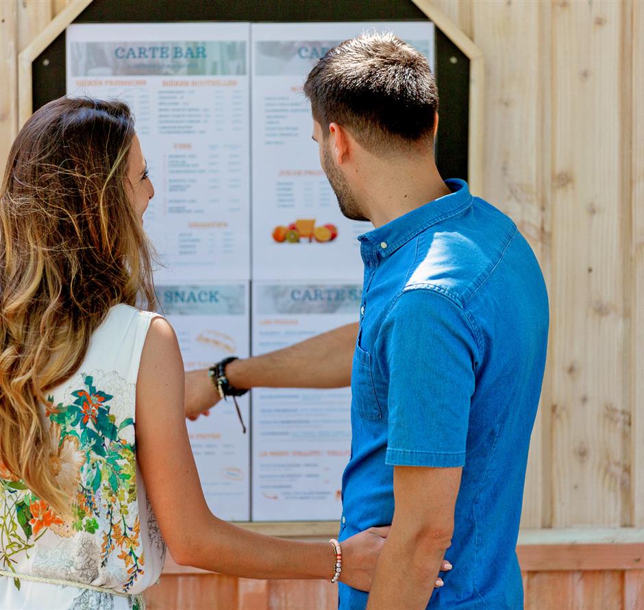 Service Snack Bar et épicerie au Camping Les Sirènes 3 étoiles à Saint-Jean-de-Monts 