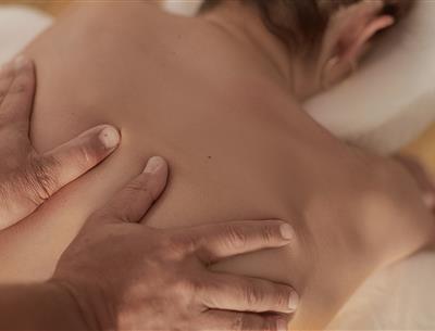 Massage de bien être au camping Les Sirènes 4 étoiles à Saint-Jean-de-Monts