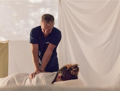 Massage de bien être au camping Les Sirènes 43 étoiles à Saint-Jean-de-Monts