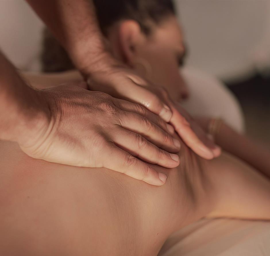 Massage de bien être au camping Les Sirènes 4 étoiles à Saint-Jean-de-Monts 