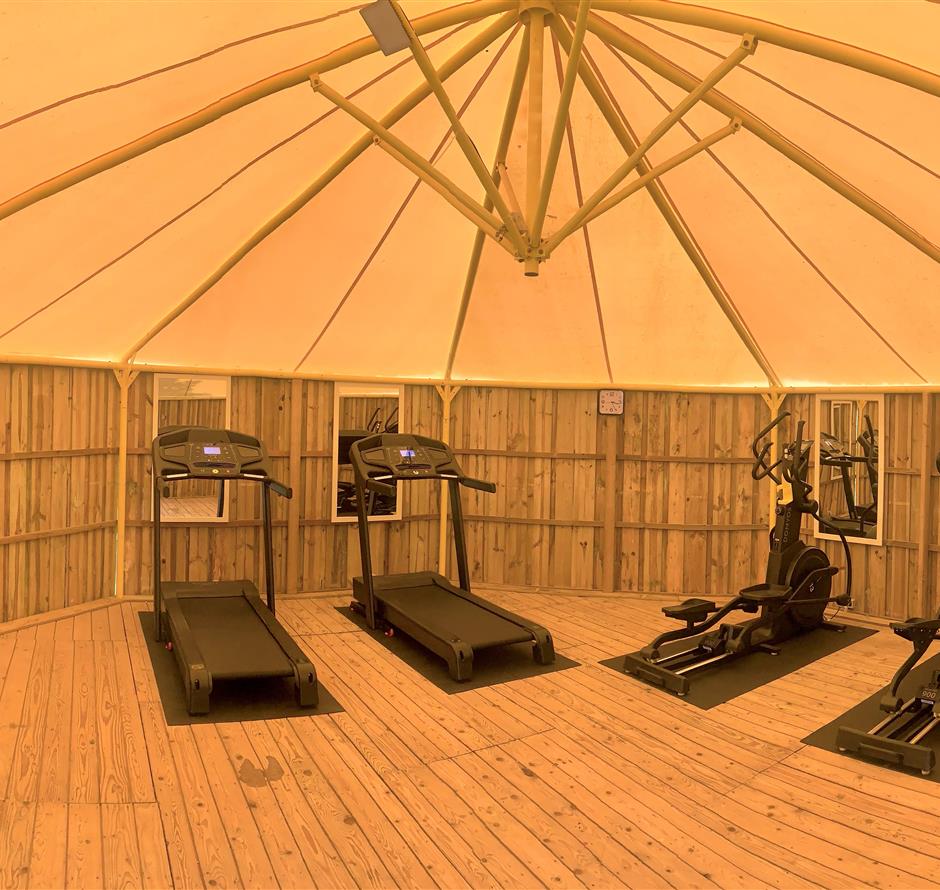 Salle de sport Camping les Sirènes 4 étoiles vendée saint jean de monts 